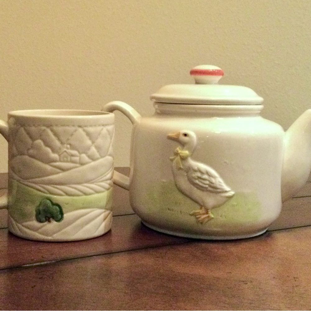 Cottage Core OTAGIRI Vintage Teapot and Cup - Geese